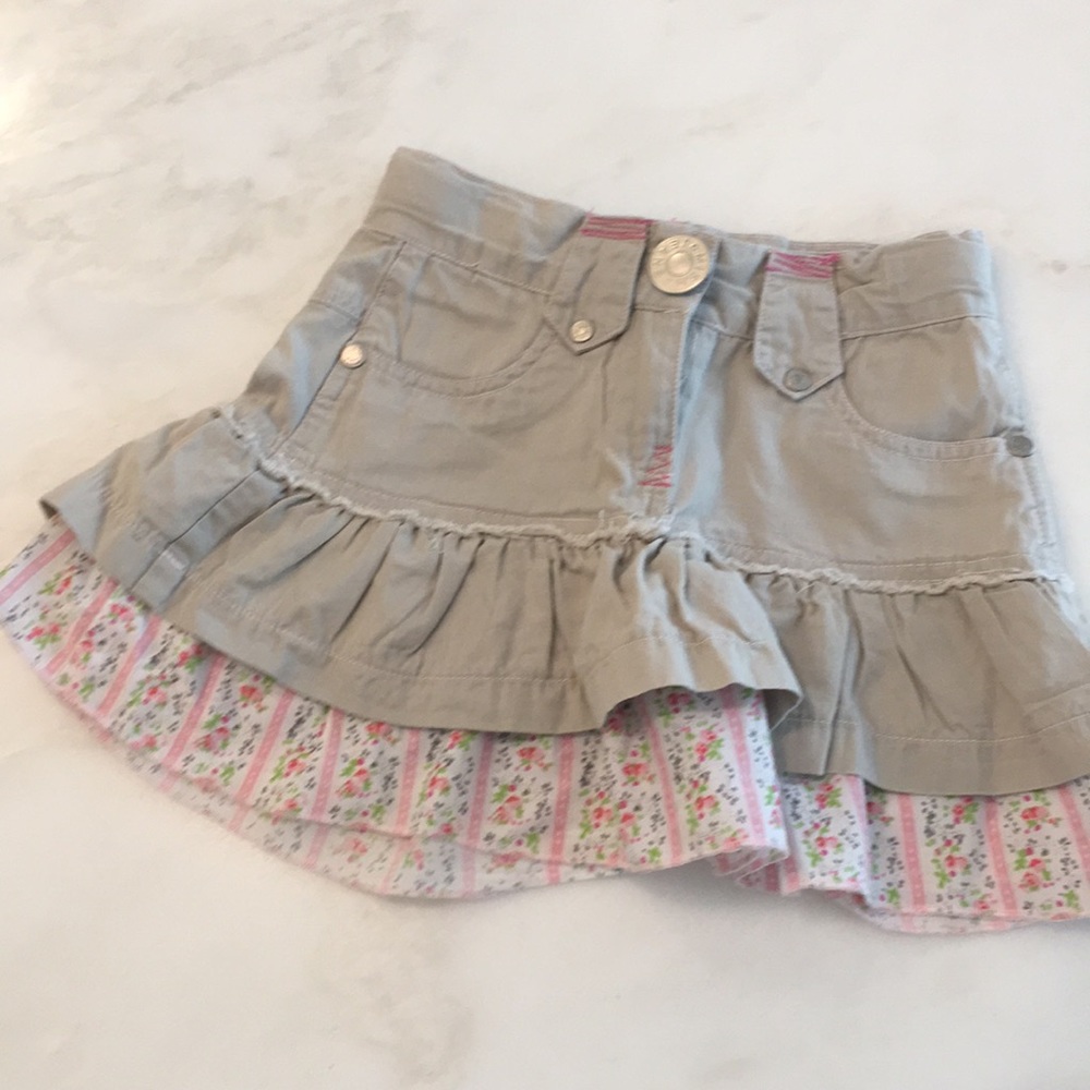 Mish Mish Khaki Twill Skirt With Layered  Bottom-Size 6 Years (Medium)